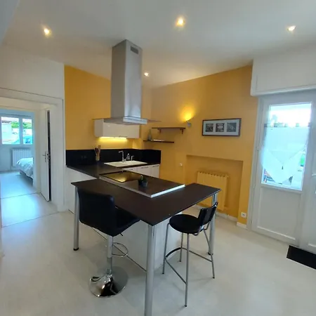 Centre-ville, 4 Pers Aix-les-Bains